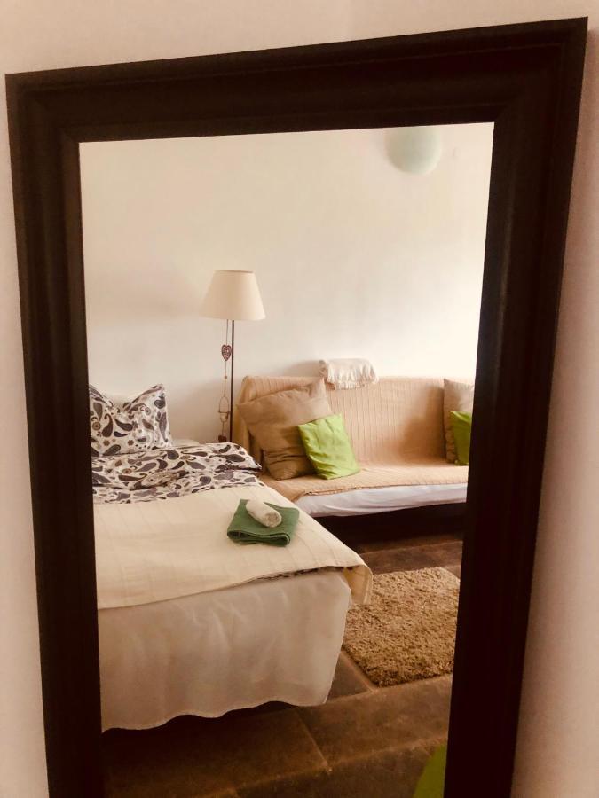 Jazmin Vendeghaz Es 2 Fos Studio Apartman Pogany Экстерьер фото