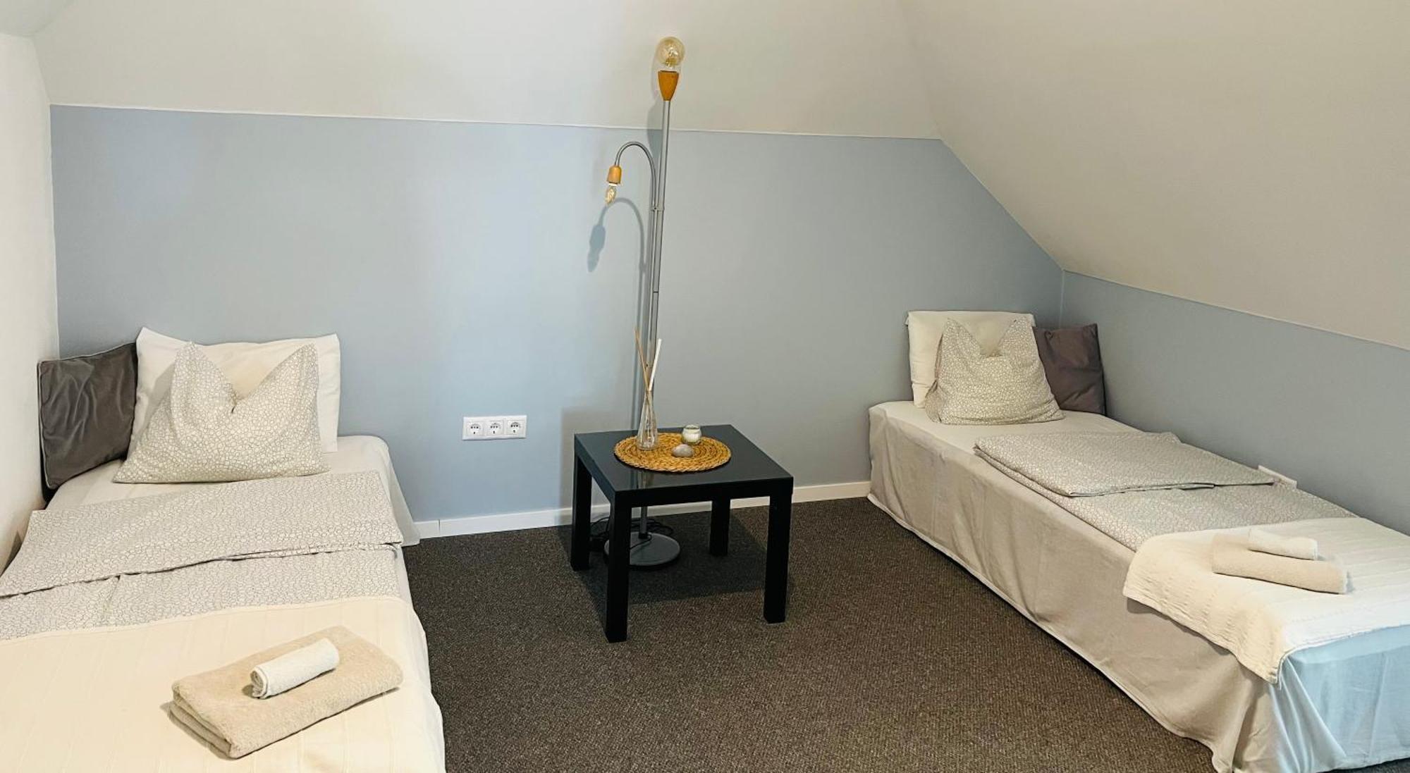 Jazmin Vendeghaz Es 2 Fos Studio Apartman Pogany Экстерьер фото